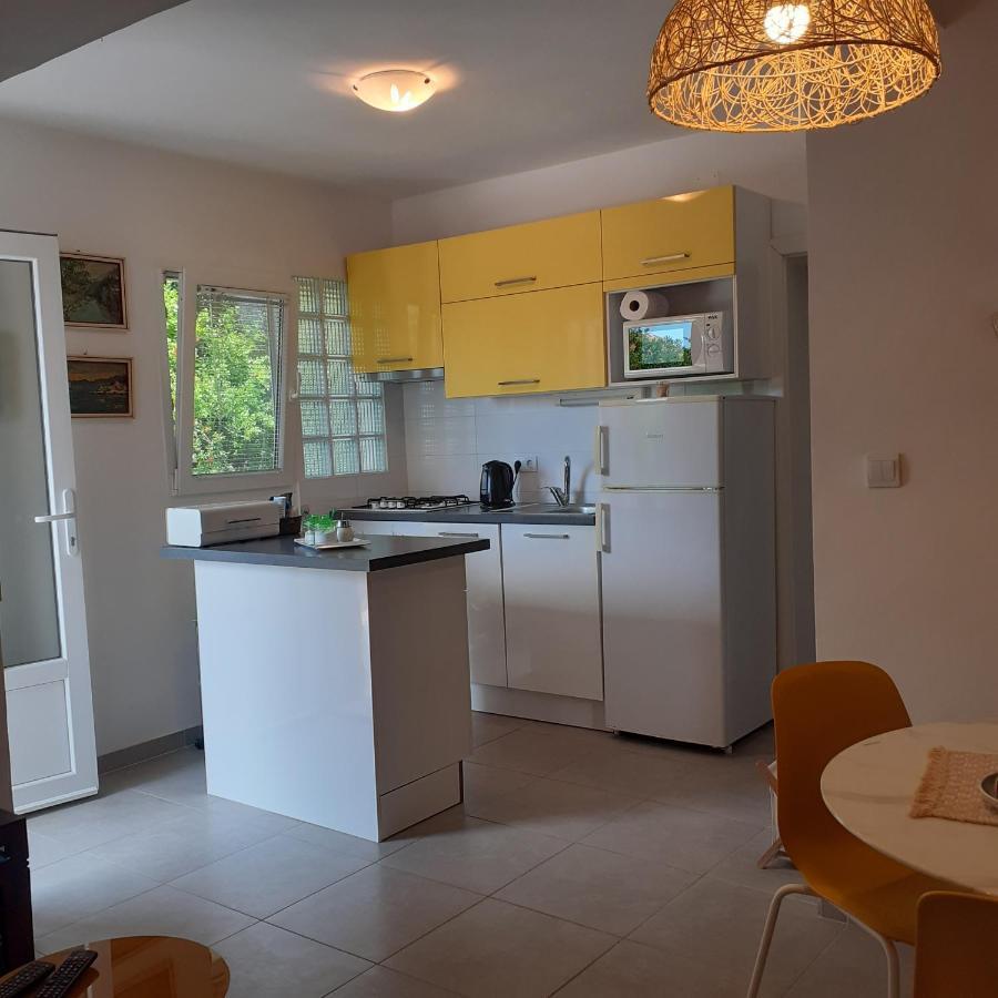 Apartment Vanda Splitska Ngoại thất bức ảnh