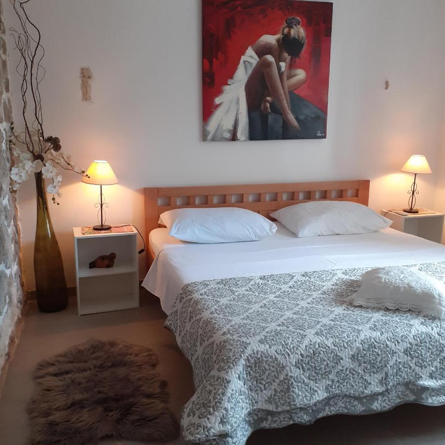 Apartment Vanda Splitska Ngoại thất bức ảnh