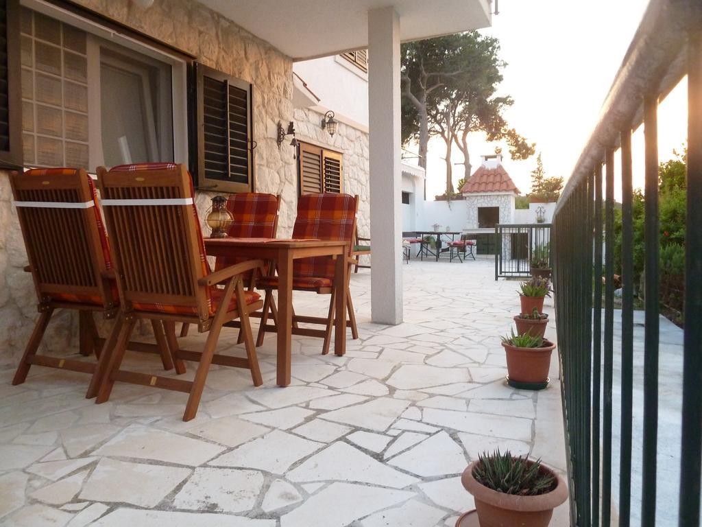Apartment Vanda Splitska Ngoại thất bức ảnh